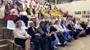 Особое место в рамках стратегической сессии «Навигаторы детства: сила в единстве» заняла вторая презентационная площадка — «Галерея национально-культурных традиций»