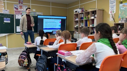 Григорий Прохватилов: Заглянул к третьеклассникам мелитопольской школы №24, которая носит имя участника СВО Игоря Васильевича Твердого