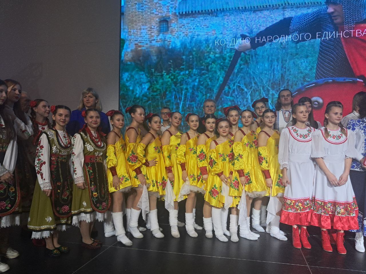 Сила в единстве: «Колибри» на стратегической сессии «Навигаторы детства» Сила в единстве: «Колибри» на стратегической сессии «Навигаторы детства»