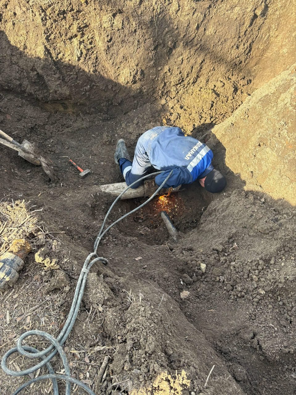 Совместная работа аварийных бригад Чувашии и Бердянского округа продолжается Совместная работа аварийных бригад Чувашии и Бердянского округа продолжается