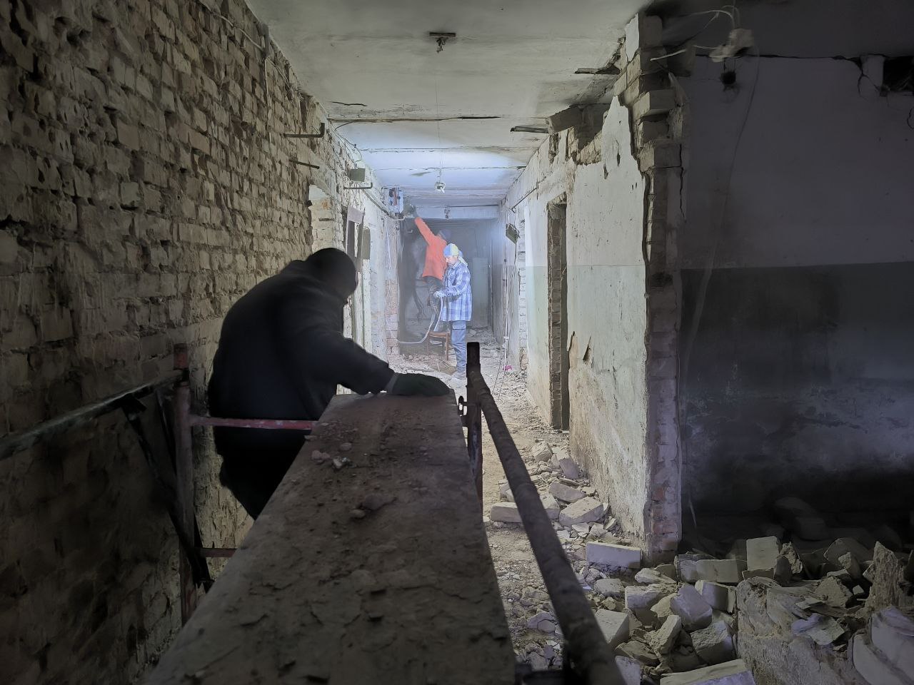 Александр Трудоношин: Начали работы в пищеблоке Акимовской центральной районной больницы Александр Трудоношин: Начали работы в пищеблоке Акимовской центральной районной больницы