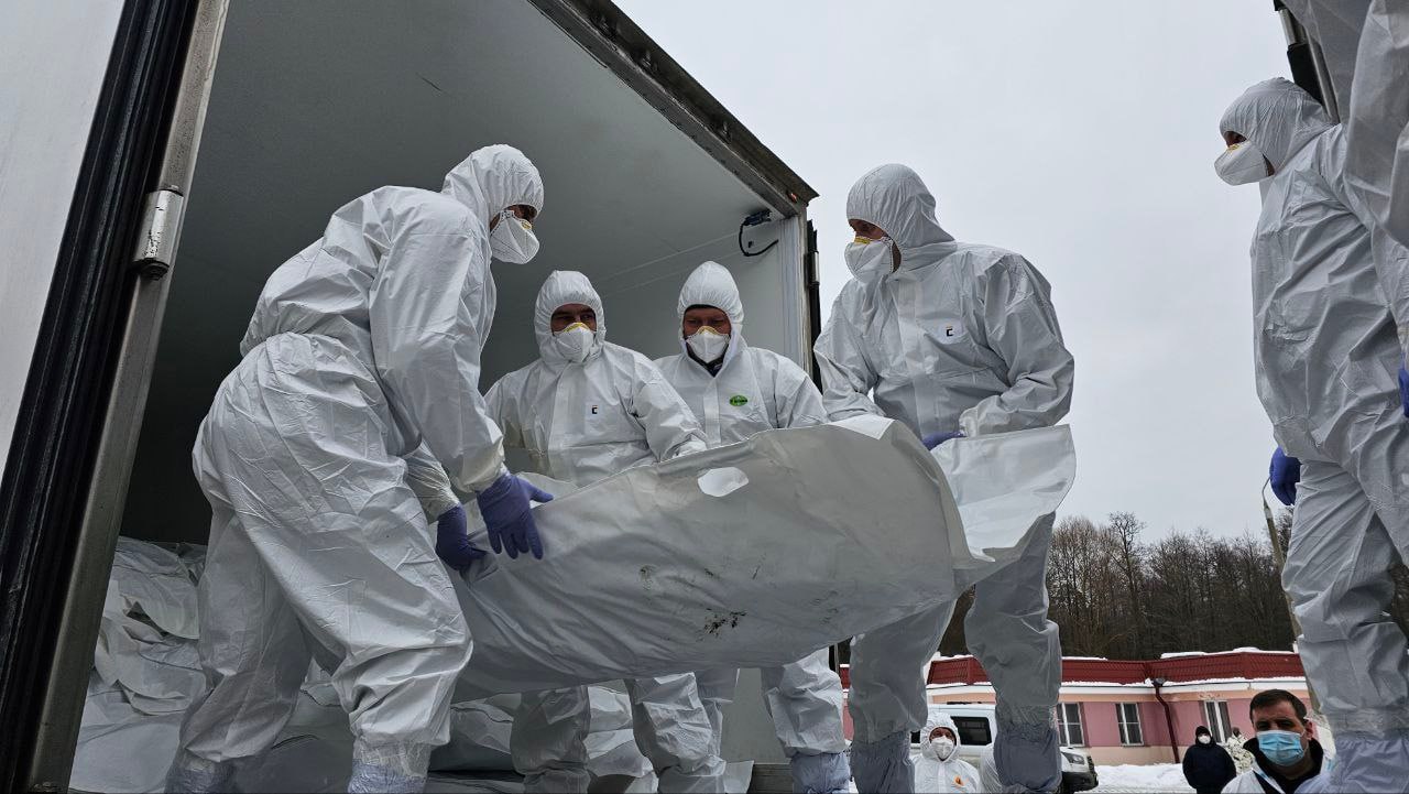 Россия передала Украине 1000 тел погибших военных