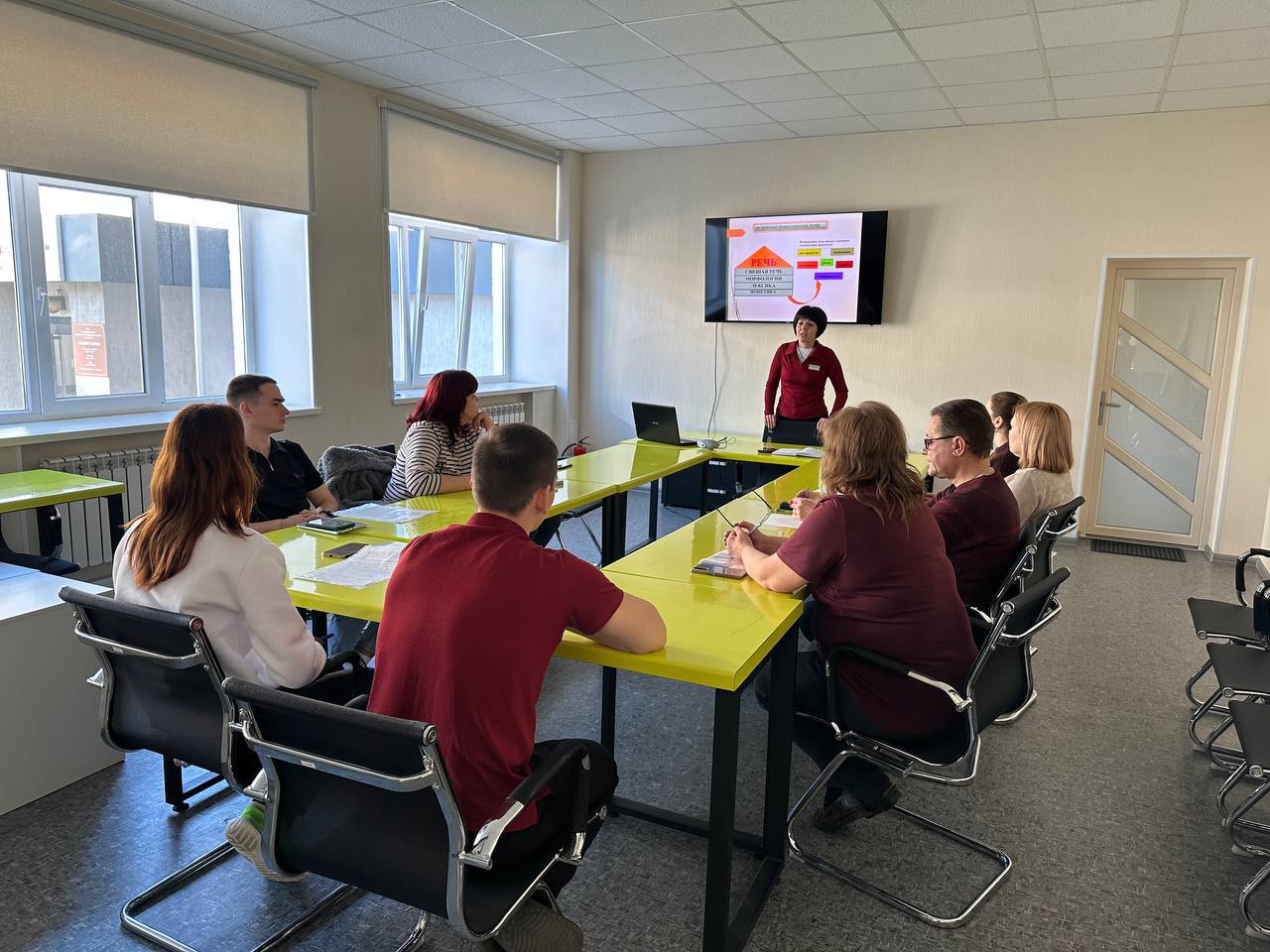 27.02.2026г. в ГБУ «Комплексный центр социального обслуживания населения» Министерства труда и социальной политики Запорожской области, в отделении комплексной реабилитации детей-инвалидов прошло методическое мероприятие на... 27.02.2026г. в ГБУ «Комплексный центр социального обслуживания населения» Министерства труда и социальной политики Запорожской области, в отделении комплексной реабилитации детей-инвалидов прошло методическое мероприятие на...