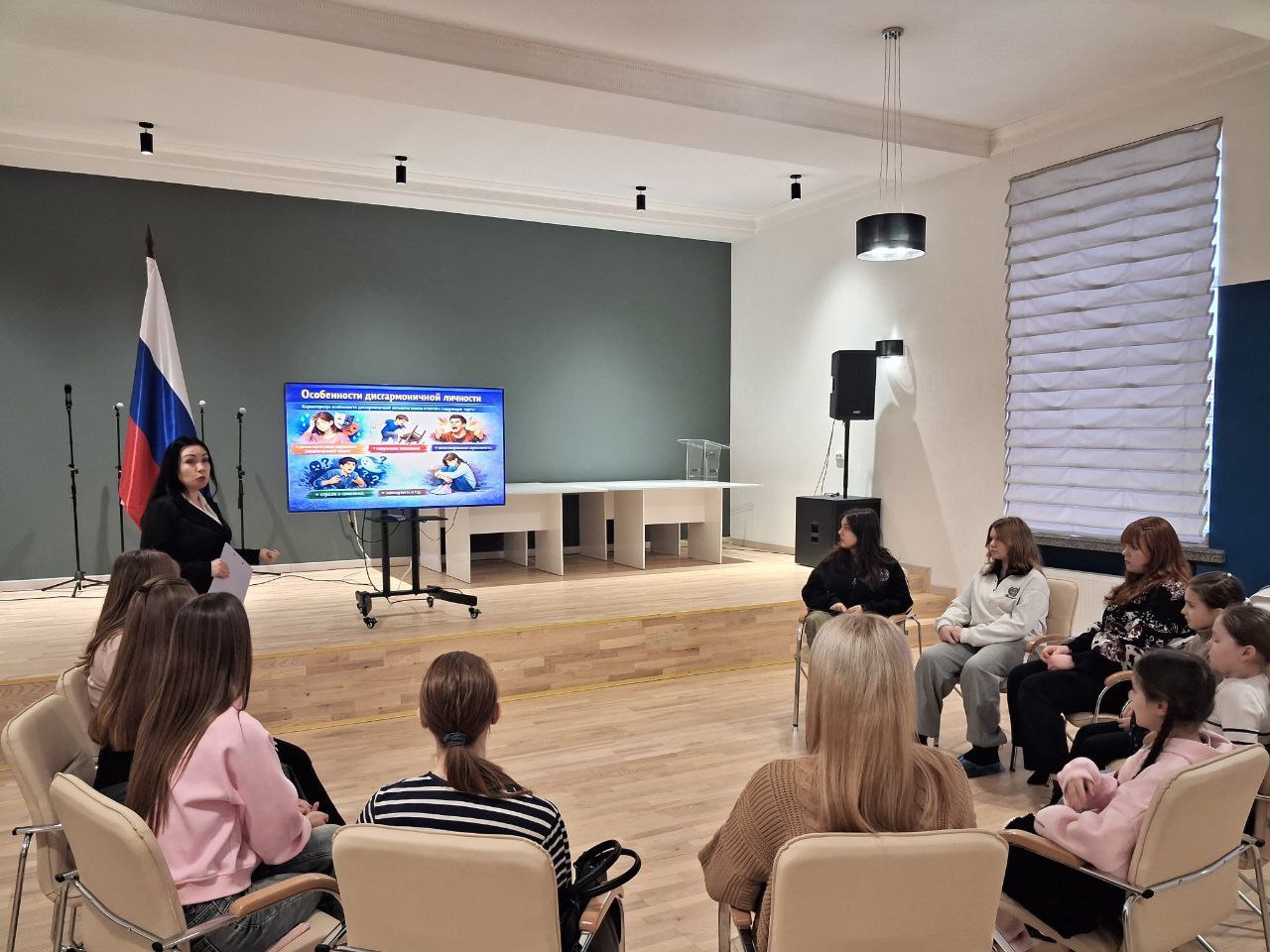 В поисках гармонии: важная встреча в ДКЖ В поисках гармонии: важная встреча в ДКЖ