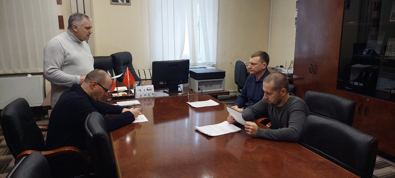 Как председатель комиссии по ЖКХ провел первое в 2025г