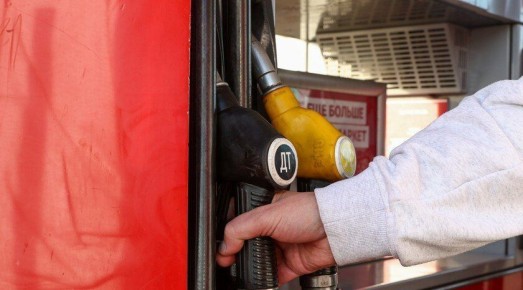 Кабмин ставит цель не допустить роста цен на бензин на АЗС выше инфляции
