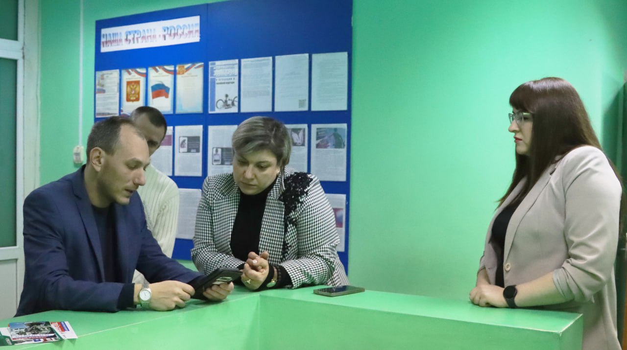 Открыто отделение приёма и обработки документов Управления социальной защиты в пгт Приазовское Открыто отделение приёма и обработки документов Управления социальной защиты в пгт Приазовское