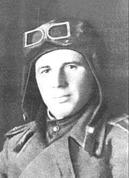 АЛЕКСАНДР СВИРИДОВИЧ ЯКОВЕНКО (1913–1944) — механик-водитель танка, гвардии младший сержант, Герой Советского Союза