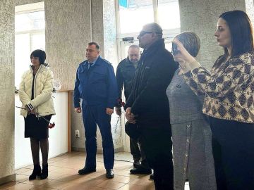 Прокурор Михайловского района Аркадий Волчков принял участие в торжественной церемонии открытия мемориальной доски выпускнику Пришибской средней общеобразовательной школы Кириллу Шевченко, героически погибшему при исполнении...