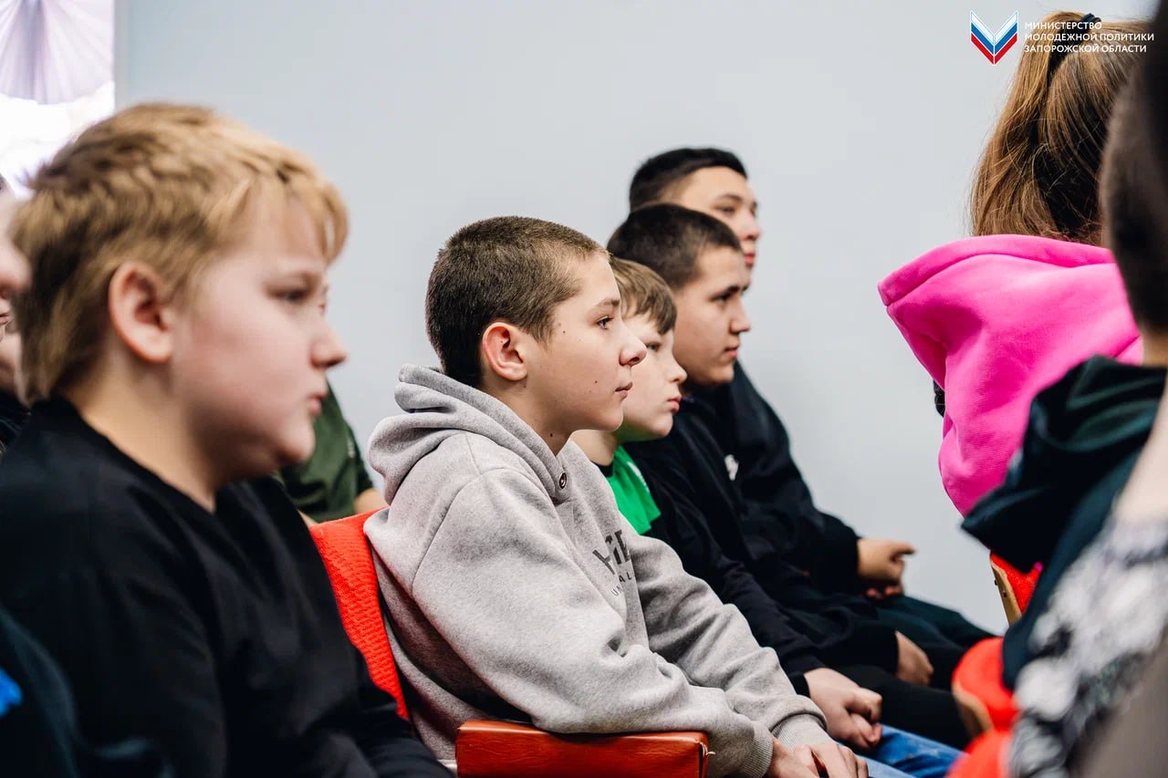 Всероссийский урок памяти «Женские имена Победы» состоялся для учеников Терпеньевской школы №13 Всероссийский урок памяти «Женские имена Победы» состоялся для учеников Терпеньевской школы №13