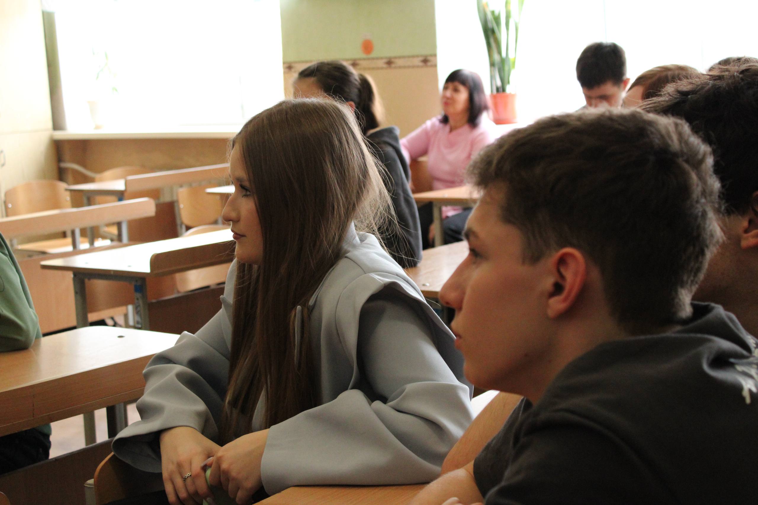 Представитель ГБУ ЗО «Мелиорация» провела для учащихся Мелитопольской СОШ №11 тематическое занятие, посвящённое популяризации мелиорации как важного направления агропромышленного комплекса Представитель ГБУ ЗО «Мелиорация» провела для учащихся Мелитопольской СОШ №11 тематическое занятие, посвящённое популяризации мелиорации как важного направления агропромышленного комплекса