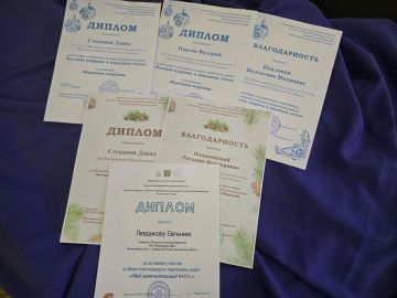 Из Томска с любовью. В нашу библиотеку наконец-то прибыла особенная посылка от коллег из Томской областной детско-юношеской библиотеки