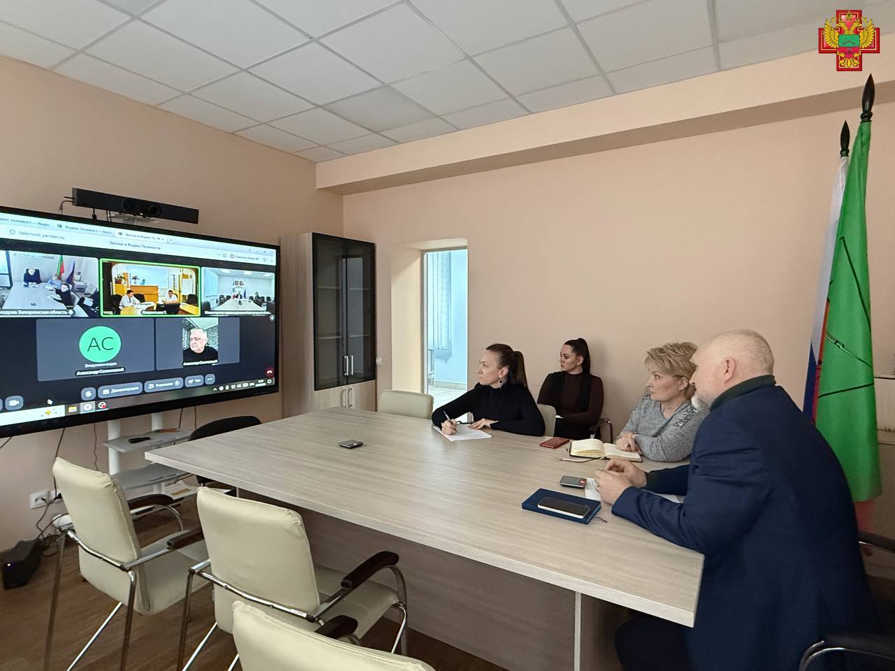 Договоренности об укреплении медицинской помощи в прифронтовом Каменско-Днепровском районе Договоренности об укреплении медицинской помощи в прифронтовом Каменско-Днепровском районе