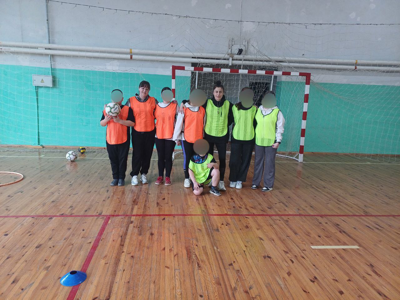 Эстафеты к 8 Марта в нашем Спортивном центре!