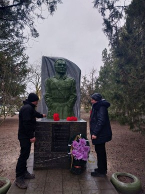 �������� ����� ����� ������