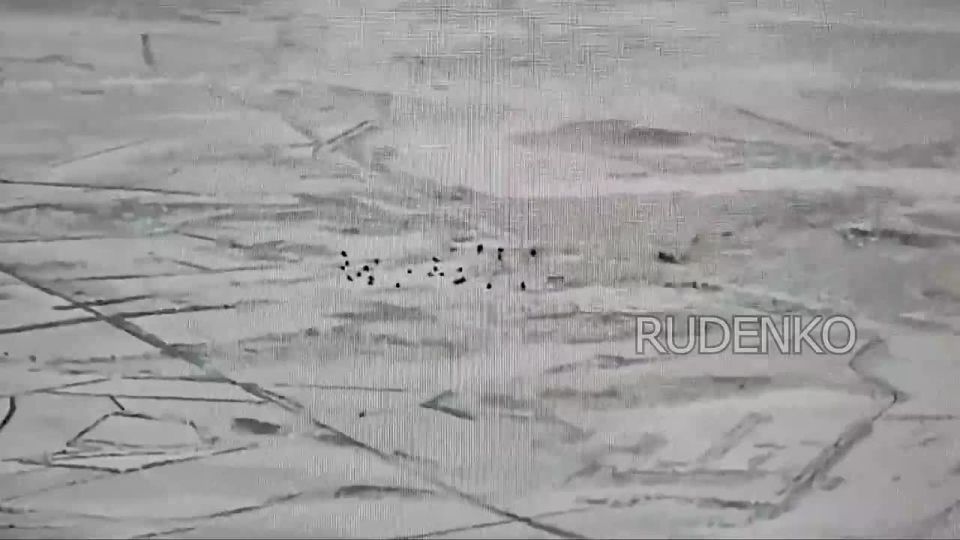 Андрей Руденко: Расчёт РСЗО БМ-21 «Град» группировки войск «Днепр» уничтожил скопление пехоты украинских боевиков в укрытии в районе Орехова Запорожской области