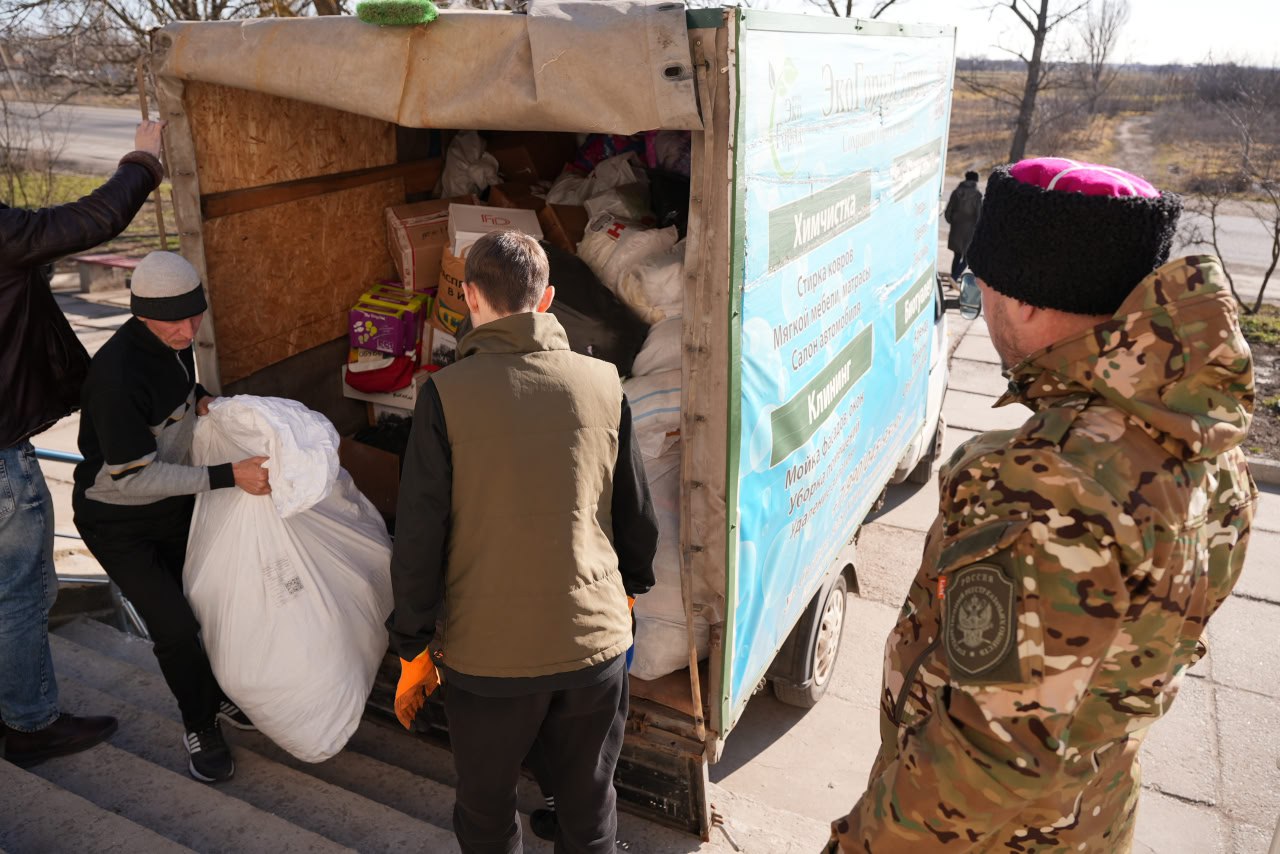 Гуманитарная миссия в Дмитровке Гуманитарная миссия в Дмитровке