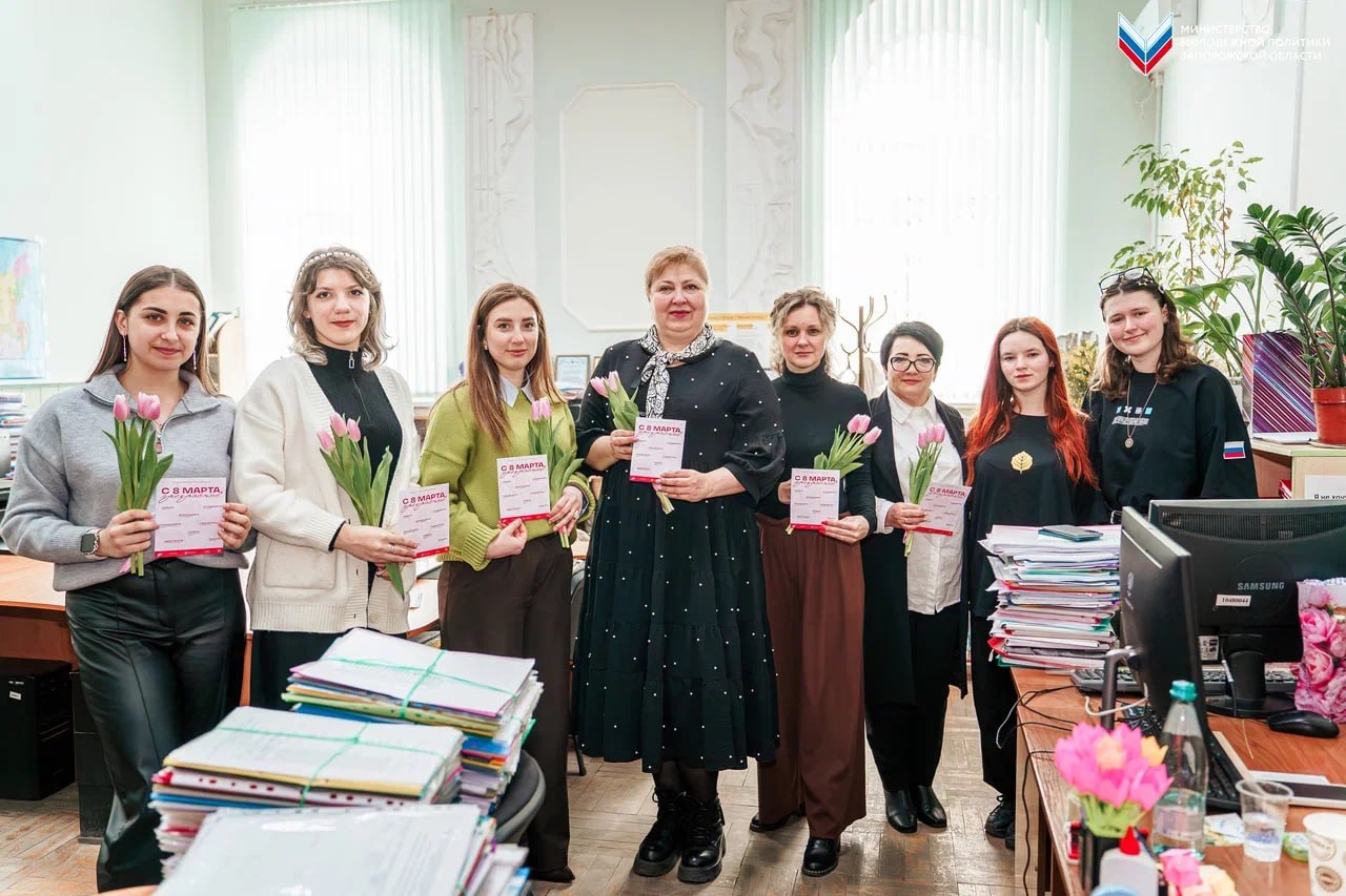 Праздник, который дарит улыбки Праздник, который дарит улыбки