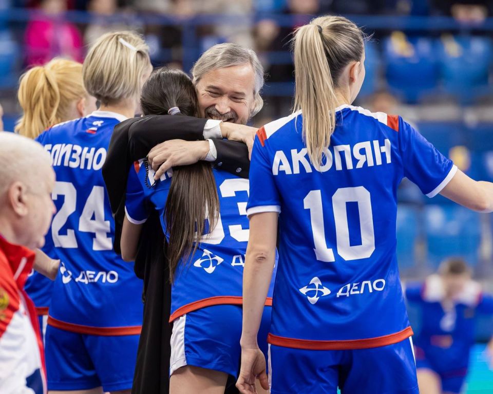 ������ ����� ������������� � ����-����� ��� ������ � ����� ������� � ��. �������� ������