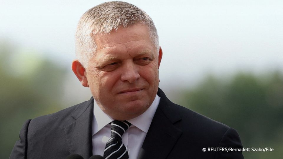 Словакия готова заблокировать кредит ЕС для Украины на фоне нежелания киевских властей восстановить поставки нефти по "Дружбе", заявил Фицо