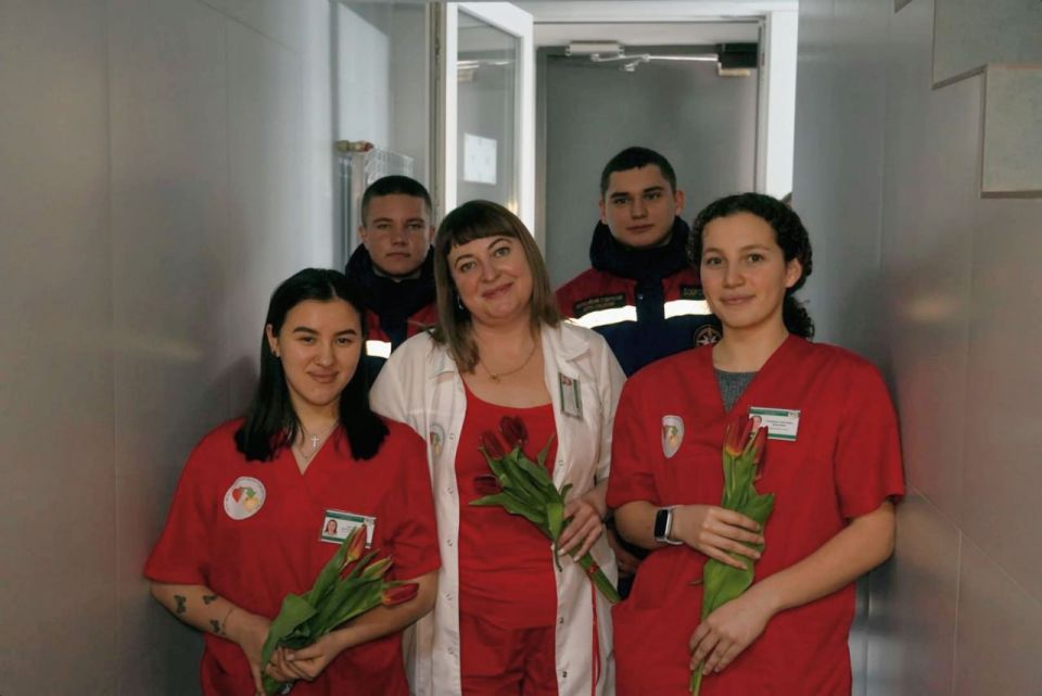 Восьмое марта подошло к концу, но тёплая атмосфера праздника сохраняется Восьмое марта подошло к концу, но тёплая атмосфера праздника сохраняется