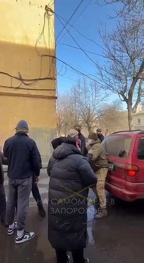 "����� �� ��� �����������! �������!" � ����������� �����������, �������� �������� � ����� �� ������ �������