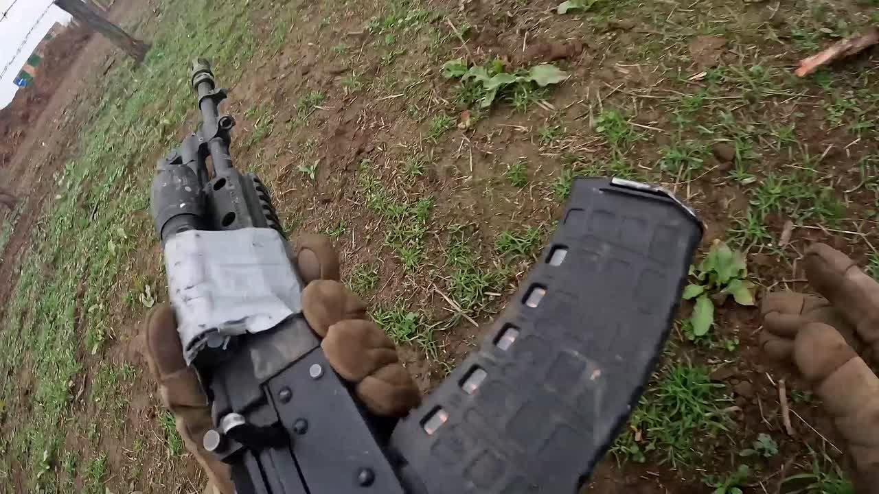 Штурмовые подразделения Новороссийских десантников готовятся к уличным боям в Запорожской области