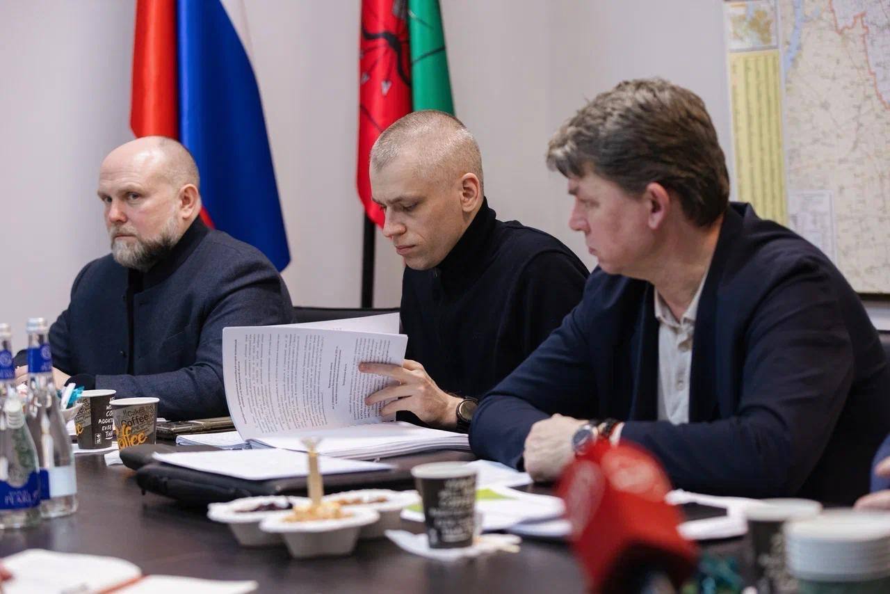 Евгений Балицкий: В ходе рабочего визита в Запорожскую область делегации Министерства здравоохранения РФ под руководством замминистра Андрея Николаевича Плутницкого состоялось предметное обсуждение векторов развития... Евгений Балицкий: В ходе рабочего визита в Запорожскую область делегации Министерства здравоохранения РФ под руководством замминистра Андрея Николаевича Плутницкого состоялось предметное обсуждение векторов развития...