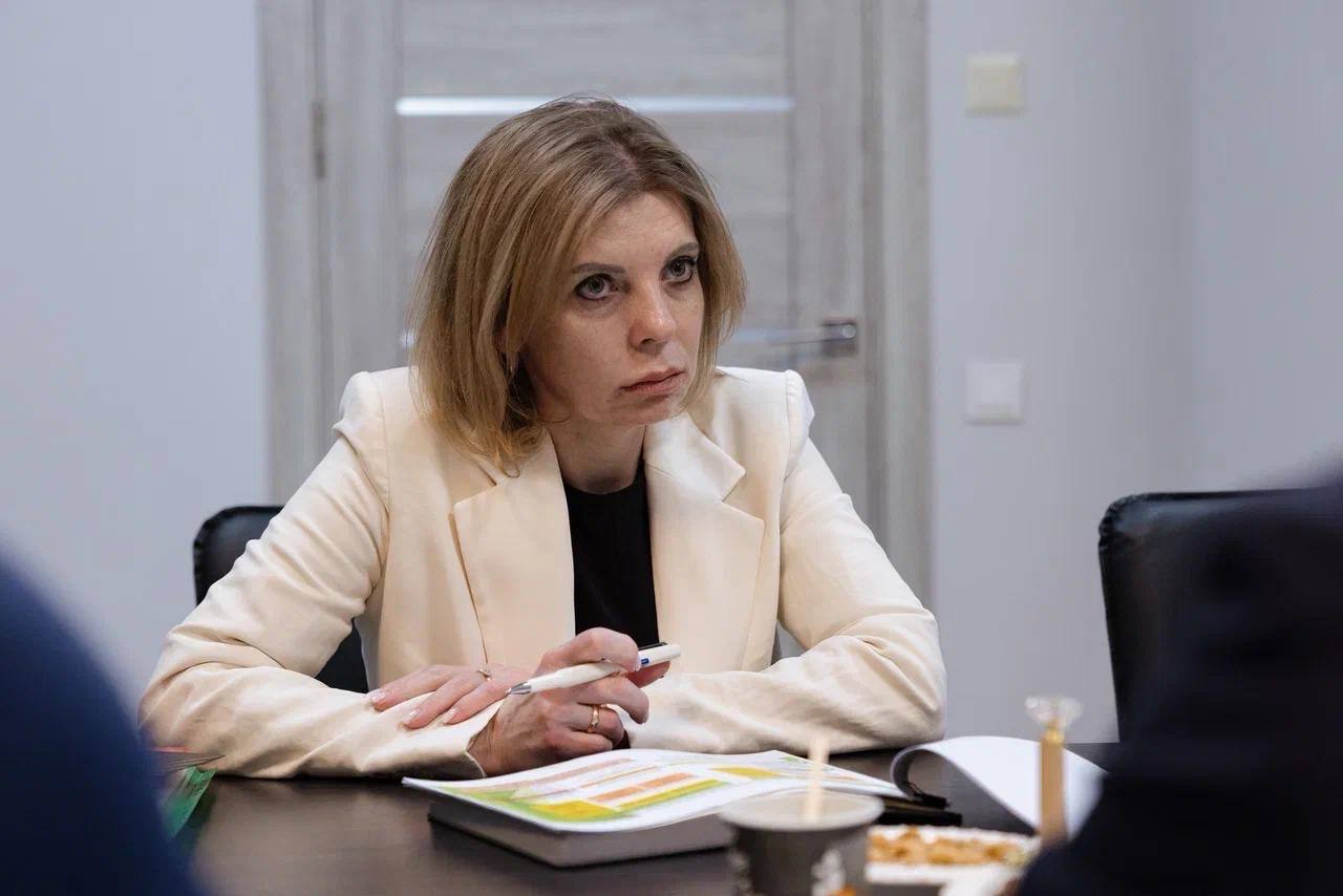 Евгений Балицкий: В ходе рабочего визита в Запорожскую область делегации Министерства здравоохранения РФ под руководством замминистра Андрея Николаевича Плутницкого состоялось предметное обсуждение векторов развития... Евгений Балицкий: В ходе рабочего визита в Запорожскую область делегации Министерства здравоохранения РФ под руководством замминистра Андрея Николаевича Плутницкого состоялось предметное обсуждение векторов развития...