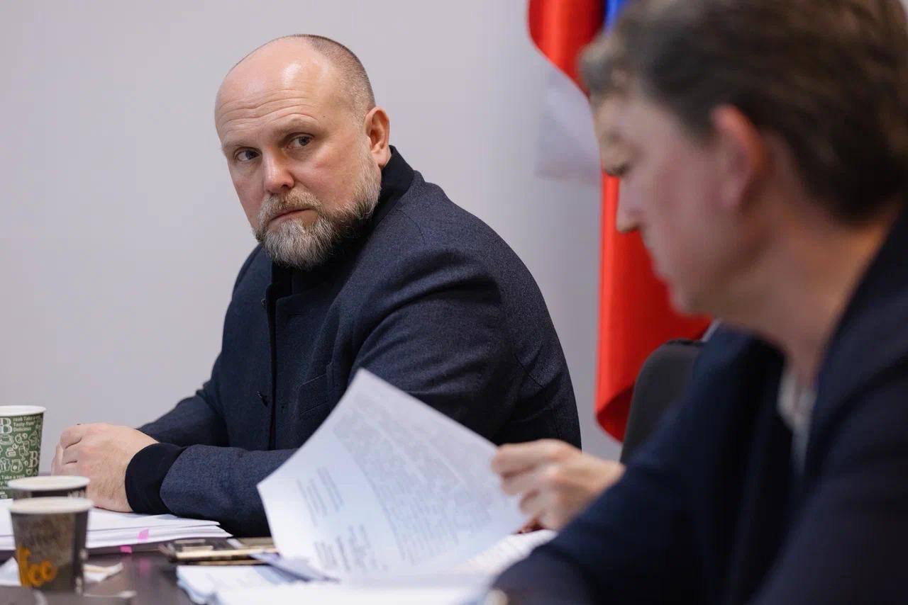 Евгений Балицкий: В ходе рабочего визита в Запорожскую область делегации Министерства здравоохранения РФ под руководством замминистра Андрея Николаевича Плутницкого состоялось предметное обсуждение векторов развития... Евгений Балицкий: В ходе рабочего визита в Запорожскую область делегации Министерства здравоохранения РФ под руководством замминистра Андрея Николаевича Плутницкого состоялось предметное обсуждение векторов развития...