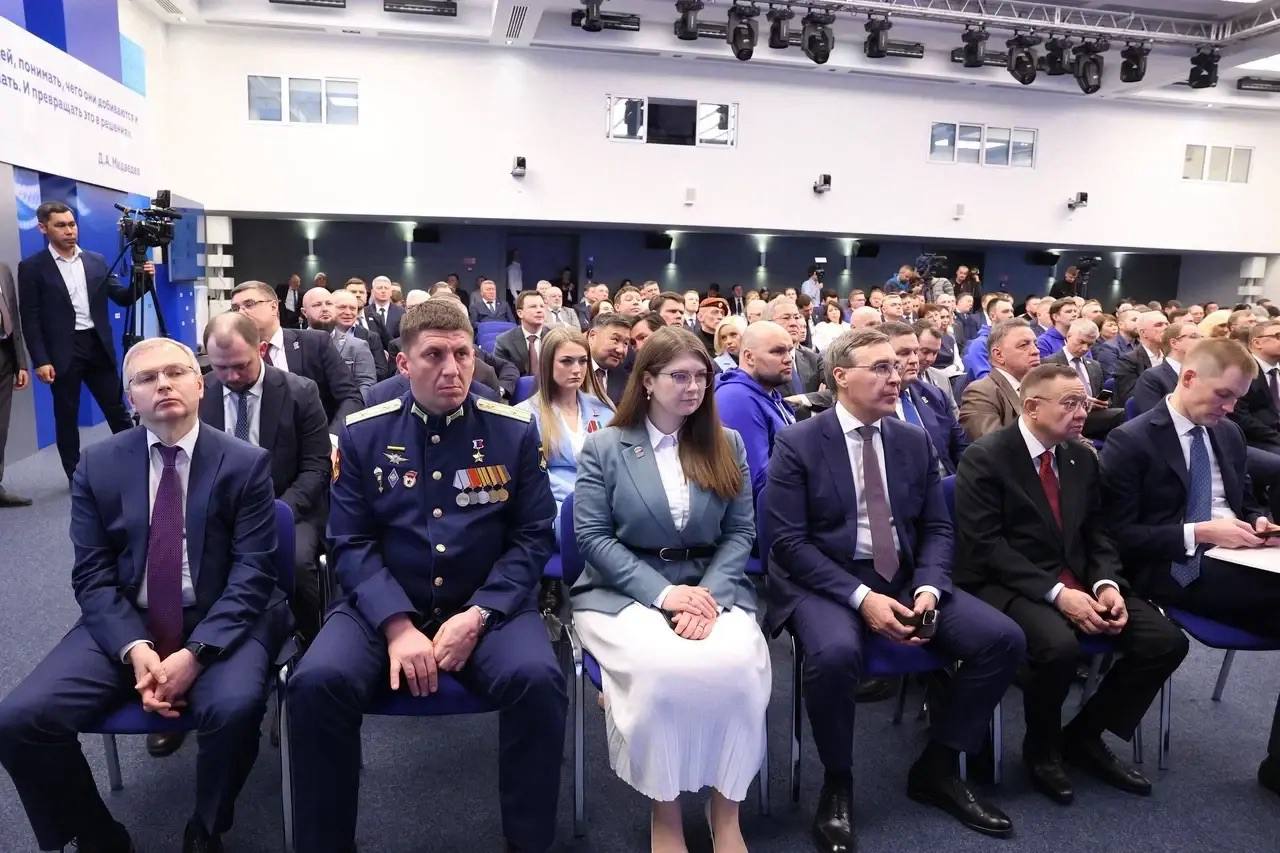 Евгений Балицкий: Запорожская область приняла участие в заседании Генерального совета «Единой России», которое прошло под руководством секретаря Генсовета партии Владимира Владимировича Якушева Евгений Балицкий: Запорожская область приняла участие в заседании Генерального совета «Единой России», которое прошло под руководством секретаря Генсовета партии Владимира Владимировича Якушева