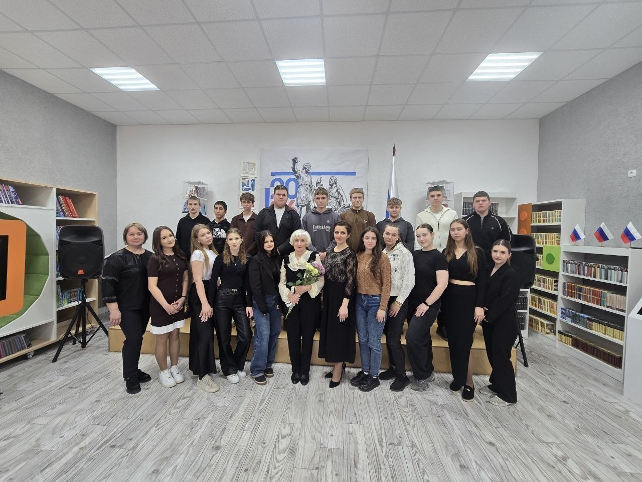 День поэзии в библиотеке: встреча с поэтом День поэзии в библиотеке: встреча с поэтом