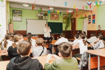 «Тропами традиций»: мастер-класс по созданию традиционных свистулек