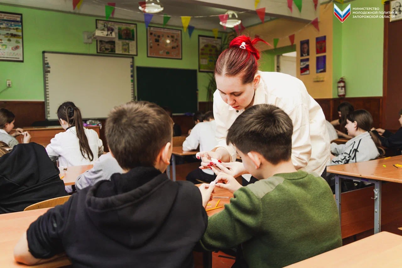 «Тропами традиций»: мастер-класс по созданию традиционных свистулек «Тропами традиций»: мастер-класс по созданию традиционных свистулек