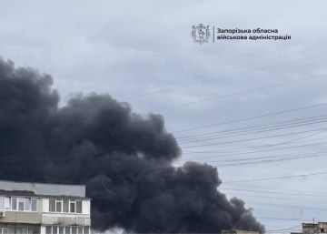 Красивое из Запорожья.. Местные ресурсы сообщают, что удары пришлись по энергетической инфраструктуре