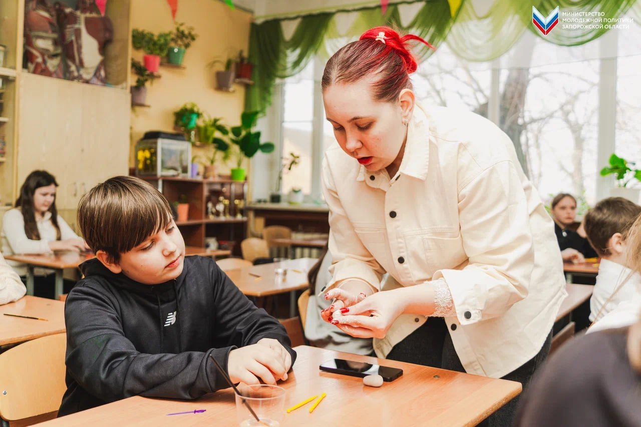 «Тропами традиций»: мастер-класс по созданию традиционных свистулек «Тропами традиций»: мастер-класс по созданию традиционных свистулек