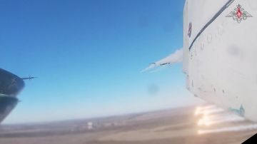 В зоне ответственности группировки «Южная» экипажи Су-25 уничтожили опорный пункт ВСУ