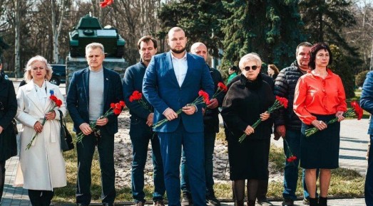 В Мелитополе почтили память жертв Хатынская трагедия