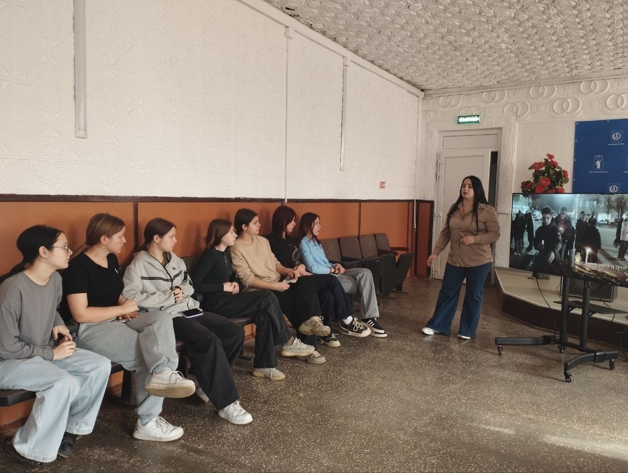 В Новоданиловском СДК прошла беседа и просмотр видео ролика о вреде причинённого террактом, "Крокус сити холл мы помним этот страшный день" В Новоданиловском СДК прошла беседа и просмотр видео ролика о вреде причинённого террактом, "Крокус сити холл мы помним этот страшный день"