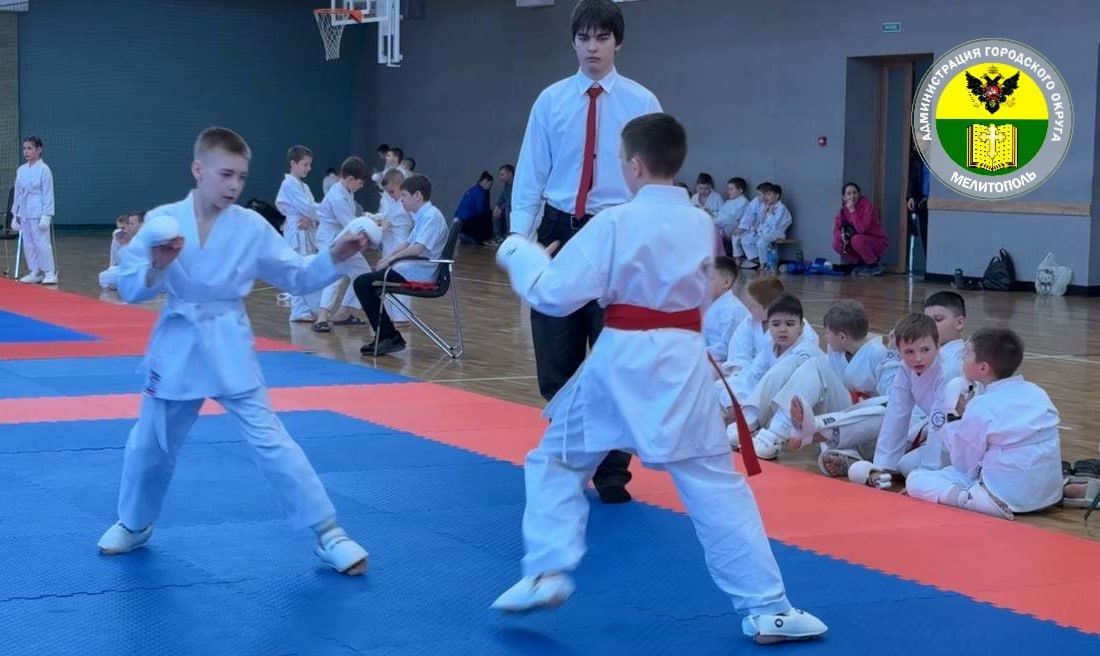 В Мелитопольской спортивной школе №3 прошло открытое первенство городского округа Мелитополь по всестилевому каратэ В Мелитопольской спортивной школе №3 прошло открытое первенство городского округа Мелитополь по всестилевому каратэ