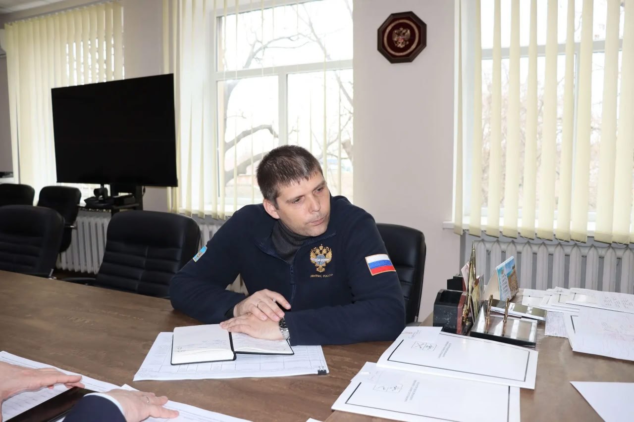 Виктор Емельяненко: Состоялась рабочая встреча с исполняющим обязанности министра транспорта и развития транспортной инфраструктуры Запорожской области Николаем Лукашенко Виктор Емельяненко: Состоялась рабочая встреча с исполняющим обязанности министра транспорта и развития транспортной инфраструктуры Запорожской области Николаем Лукашенко