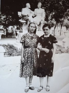 ������� ������� ����. 1 ��� 1954 ���� � �.������� ������ ( � 1961 ���� � ����� ������) ����� ������������ ����� � ��������� ��������� ����� ������������ ��� ���������� �������� ���� ������ ���������� ����� ������ � �������