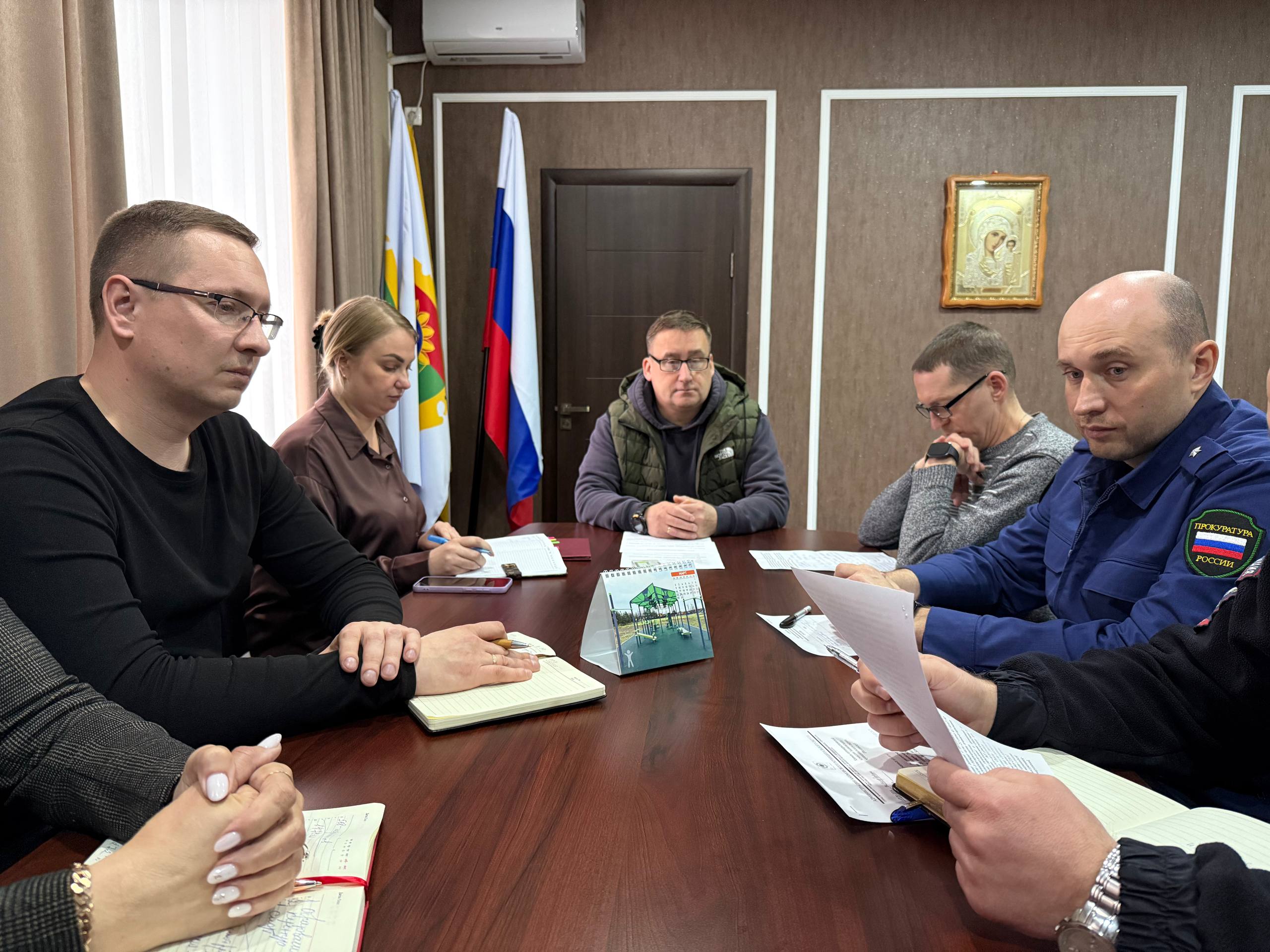 Под председательством главы Акимовского округа Александра Трудоношина состоялось первое заседание антинаркотической комиссии Акимовского муниципального округа