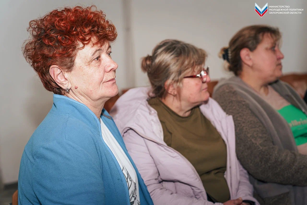 Сотрудники Росгвардии встретились с учащимися Мирненской школы №6 Сотрудники Росгвардии встретились с учащимися Мирненской школы №6