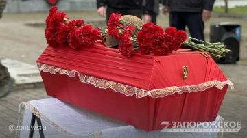 В Мелитополе прошла торжественная передача останков красноармейца из Ставропольского края