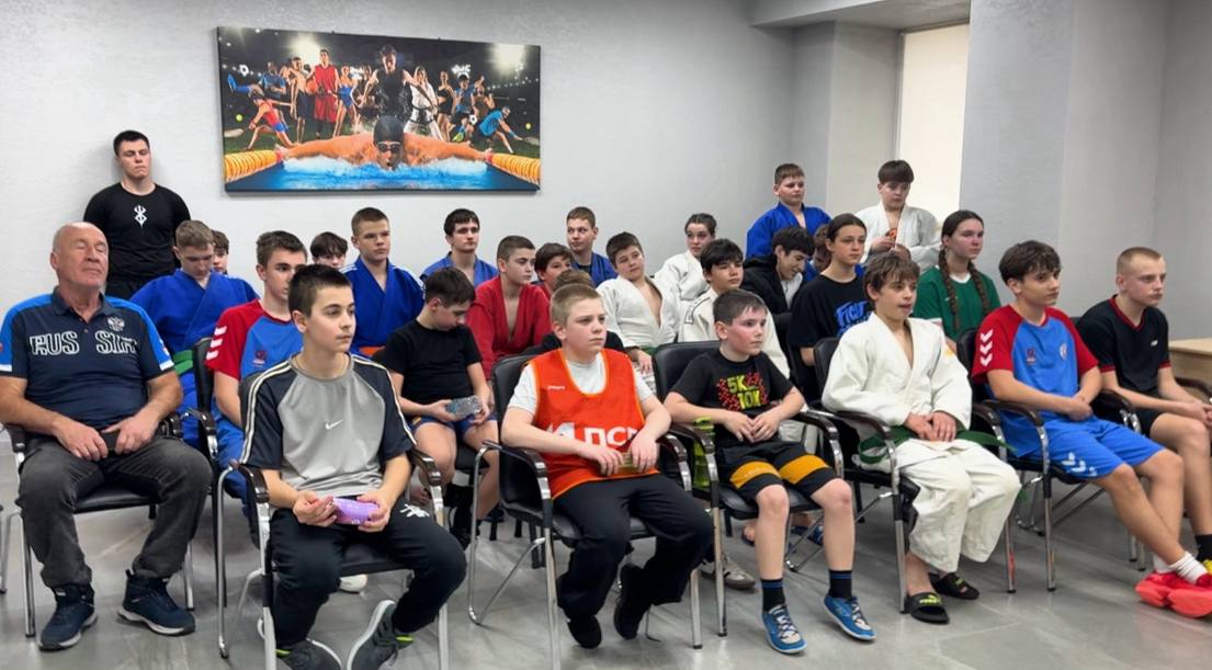 26 марта на базе МКУ ДО «Спортивная школа №3» прошла лекция на тему «Здоровью — да, наркотикам — нет» 26 марта на базе МКУ ДО «Спортивная школа №3» прошла лекция на тему «Здоровью — да, наркотикам — нет»