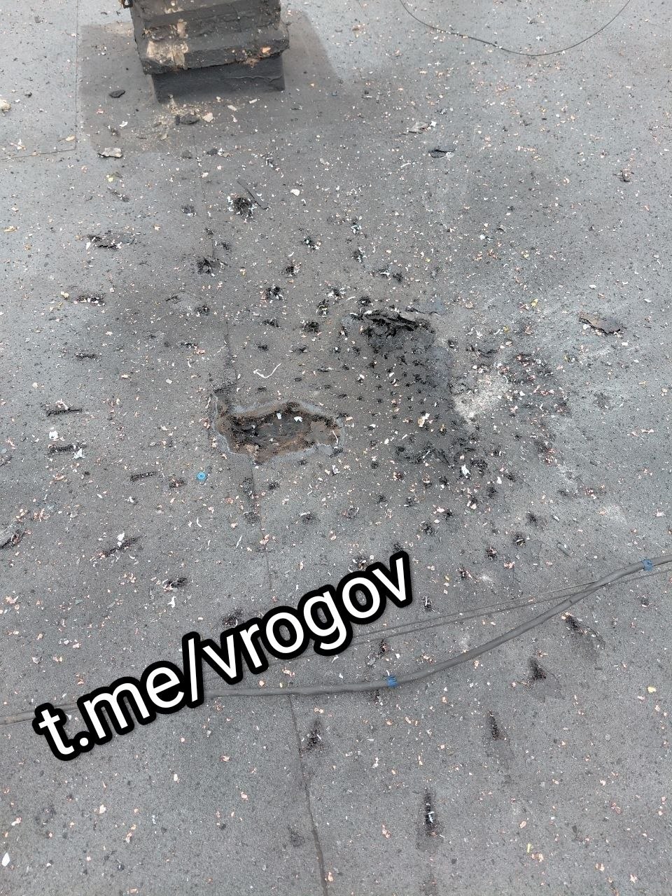 Владимир Рогов: Нацисты ударили по СЭС. Сегодня ночью боевики ЗеРейха нанесли удар по зданию санэпидемстанции в Энергодаре - социально значимому объекту, от работы которого зависит здоровье наших жителей Владимир Рогов: Нацисты ударили по СЭС. Сегодня ночью боевики ЗеРейха нанесли удар по зданию санэпидемстанции в Энергодаре - социально значимому объекту, от работы которого зависит здоровье наших жителей