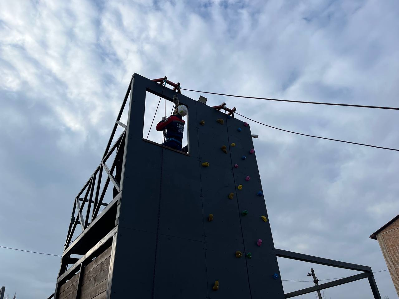 Практика утверждает теорию Практика утверждает теорию