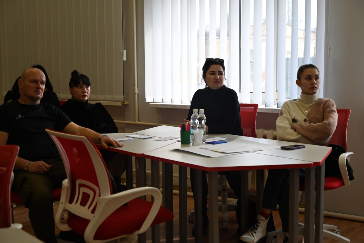 Итоги педагогической лаборатории «Учить нельзя исключать» в АГПУ им. П.Д. Осипенко Итоги педагогической лаборатории «Учить нельзя исключать» в АГПУ им. П.Д. Осипенко