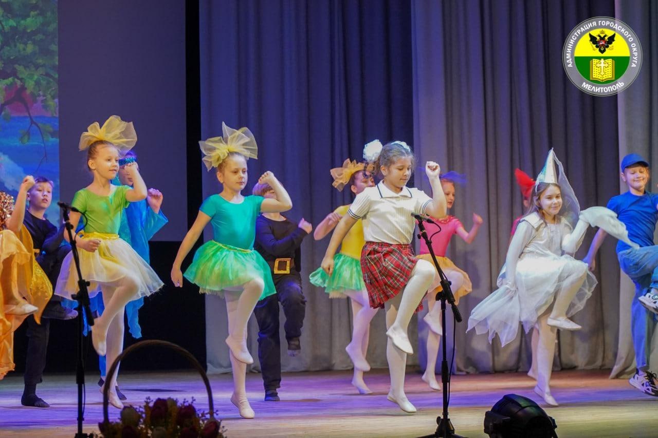 В Областном центре искусств и народного творчества состоялся III межрегиональный театральный фестиваль-конкурс «Театральная карусель» В Областном центре искусств и народного творчества состоялся III межрегиональный театральный фестиваль-конкурс «Театральная карусель»